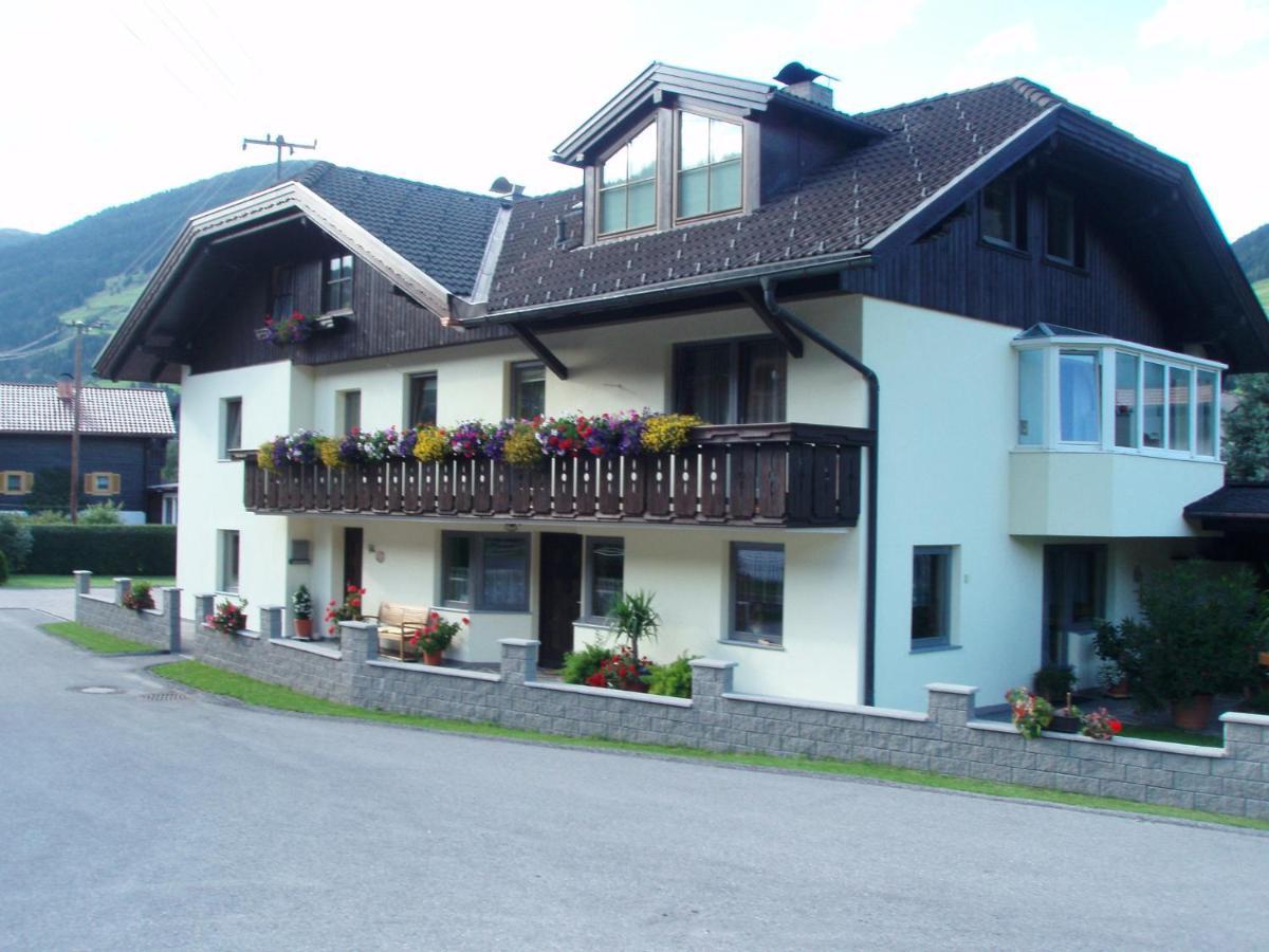 Ferienwohnung Fam Alfons Geiler Heinfels Luaran gambar